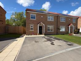 82, Lampman Way, Costhorpe S81 9GB