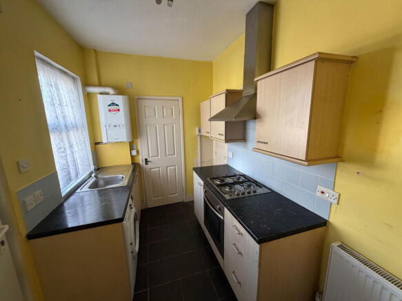 Torquay Road, Preston, Paignton, Devon, TQ3 2AH photo 3