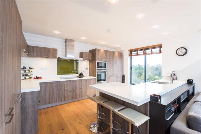 Kitchen/Dining/Sitti
