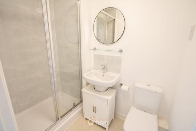 3 bed Terraced for sale Image 9