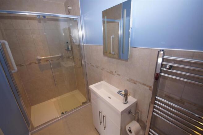 En-suite.JPG