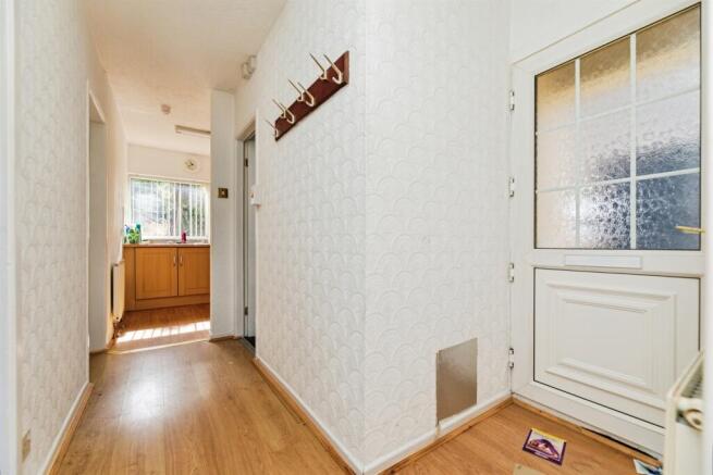 2 bed Semi-Detached Bungalow for sale Image 5