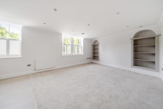 1 bed Flat to rent Image 4
