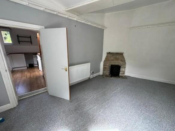 2 bed Cottage to rent Image 4