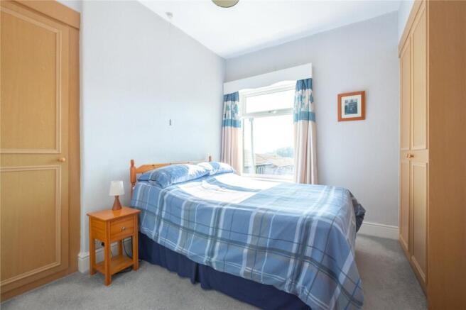 3 bed Terraced for sale Image 9