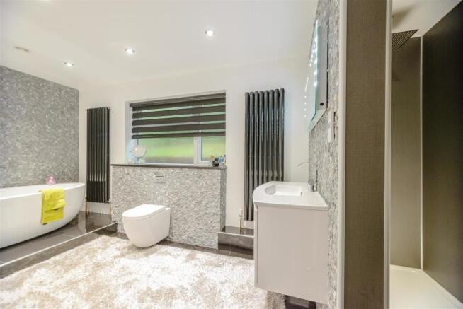 8401581-interior24.jpg