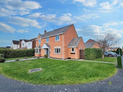Lychgate Close, Burbage, LE10