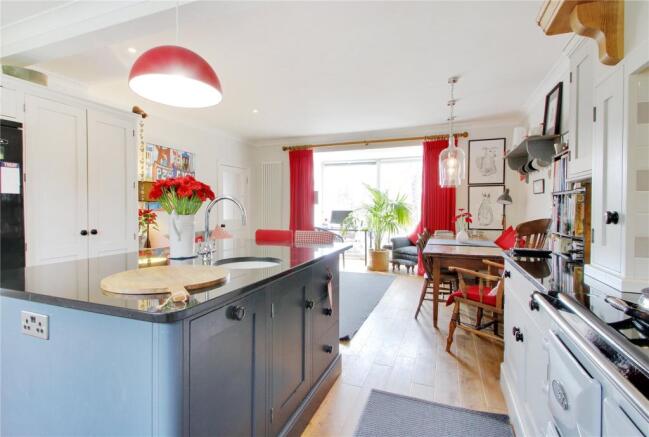 Kitchen/Breakfast Rm
