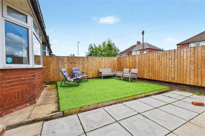 3 bed Semi-Detached for sale Image 11