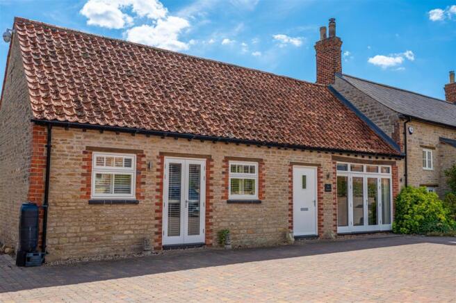 Annexe Front