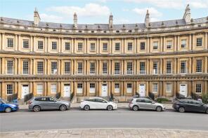 First Floor Maisonette, 27, The Circus, City Centre, Bath BA1 2EU