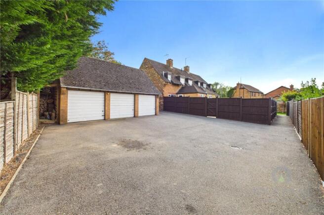 Garage (Whole Block)