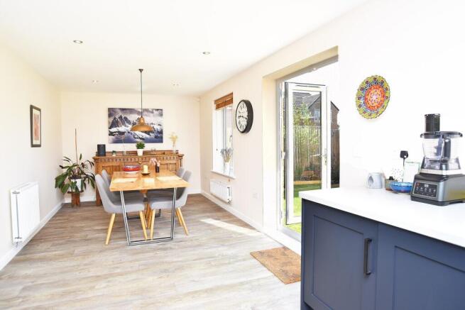 4 bed Detached for sale Image 4