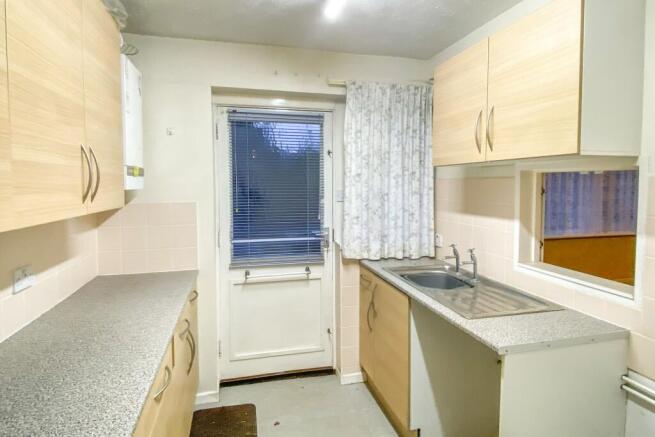 37 Manor Road, Chippenham, Wiltshire SN14 0LH