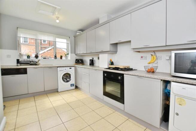 3 bed Detached for sale Image 10
