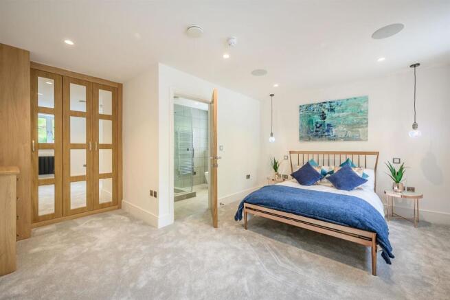 8502843-interior55.jpg