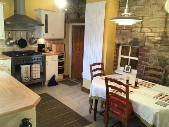 DINING KITCHEN