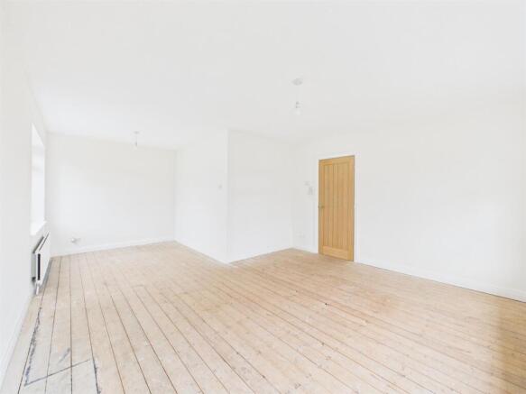 2 bed Detached Bungalow for sale Image 4