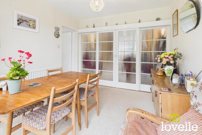 4 bed Detached for sale Image 12