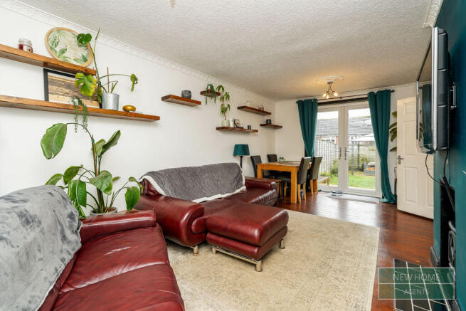 3 bed Semi-Detached for sale Image 5