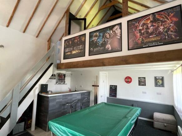games room..jpg