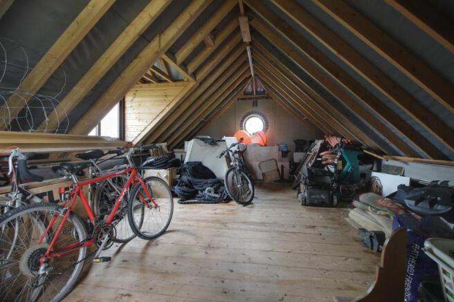 Garage loft space
