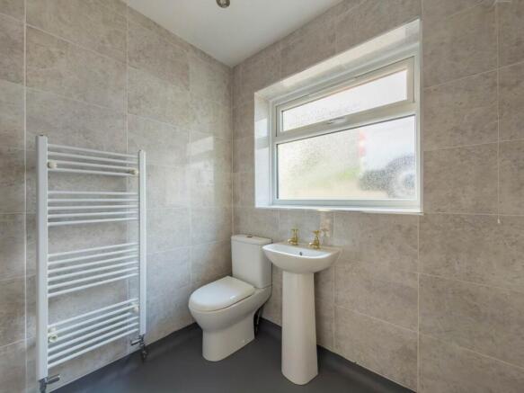2 bed Detached Bungalow for sale Image 12