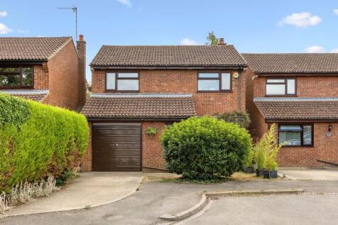 Orchard Close, Meppershall, SG17