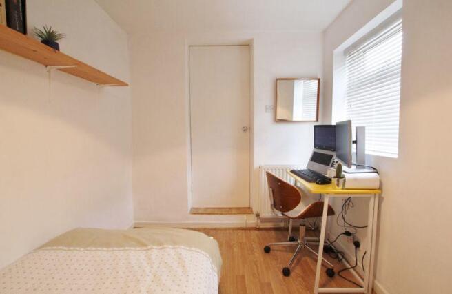 Photo 11