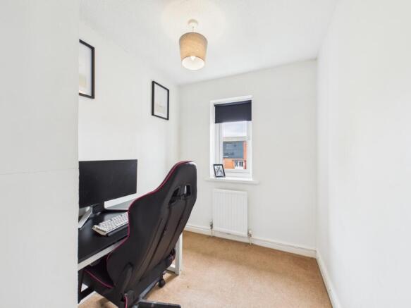 3 bed Semi-Detached for sale Image 12