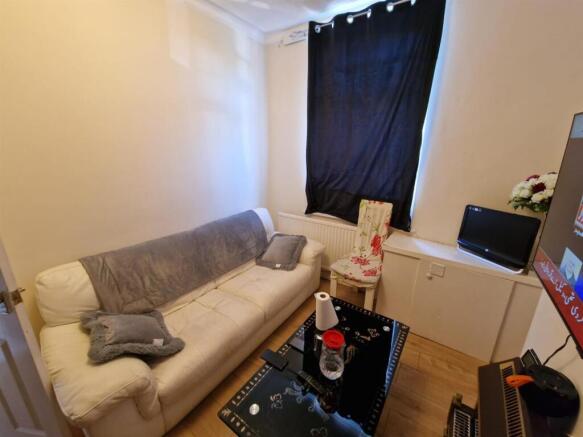 WhatsApp Image 2025-12-16 at 13.11.14 (1).jpeg