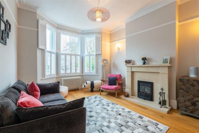 living room-1.jpg