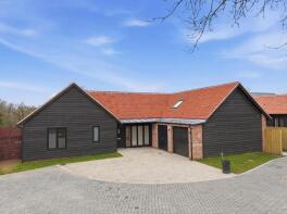 Green Hill, Moulsham Thrift, Chelmsford CM2 8BP