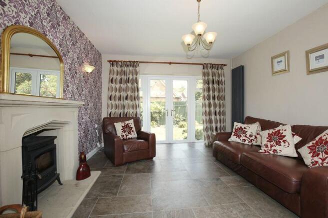 LOUNGE 3