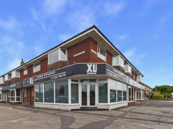 2-bed flat on Singleton Avenue,  Lytham St. Annes, FY8, £88,000