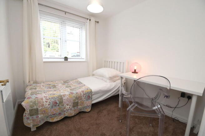 2 bed Ground Flat for sale Image 10