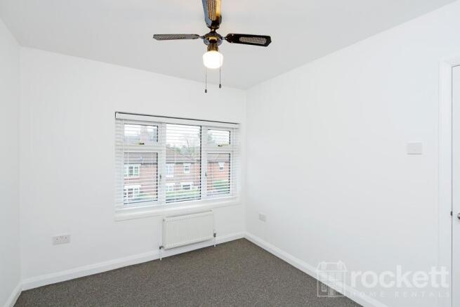 16WoodlandsRd_gwi_5188EW.jpg