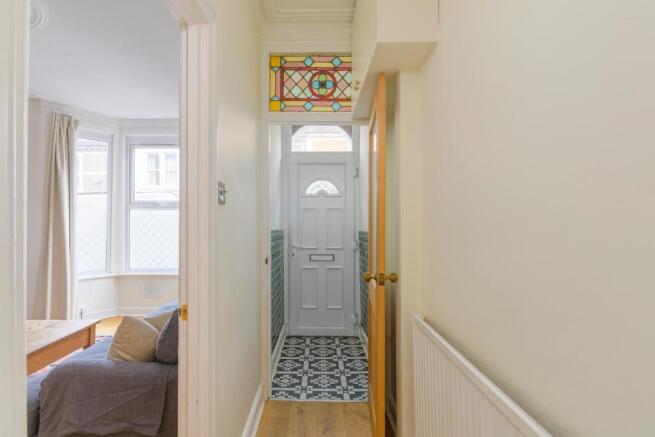 DAORNOTLEB82 - Hallway C.jpg