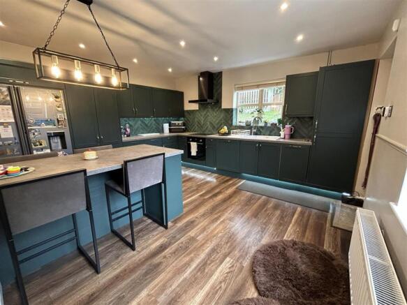 Dining Kitchen