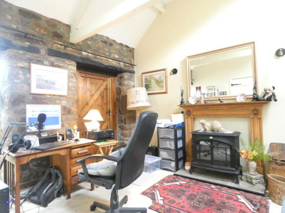 3 bed Cottage for sale Image 8