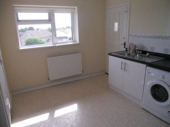 Kitchen (2)