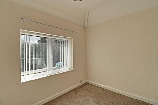 BEDROOM THREE measuring