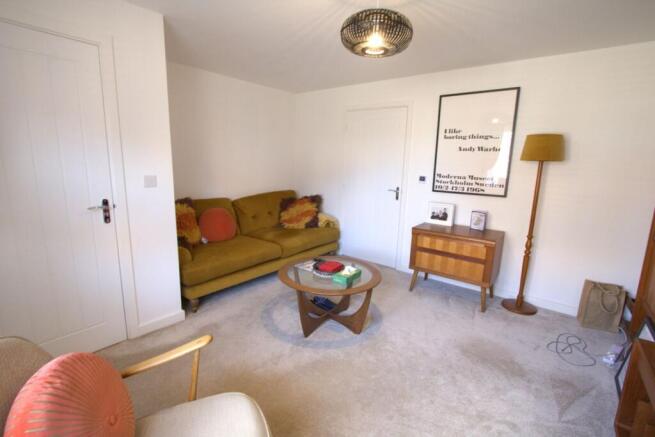 4 bed Detached for sale Image 5
