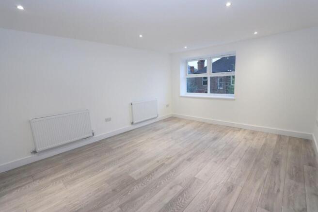 Oaktree Court 5