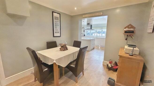 Breakfast Room