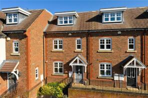 4, Rythe Close, Claygate, Esher KT10 9DD