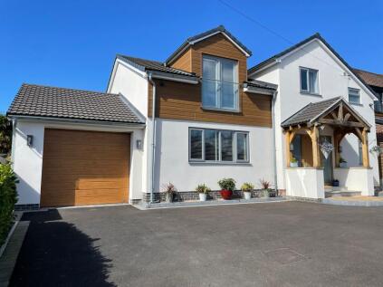 Longdale Avenue, Nottingham, NG15