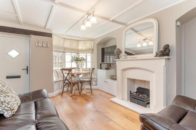 3 bed House for sale Image 5
