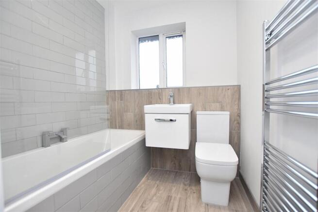 Hafod View, Moreton Street, Johnstown photo 5