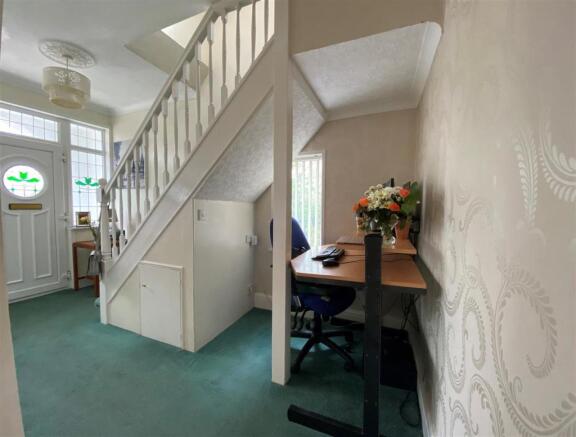 Entrance Hall 2.jpg